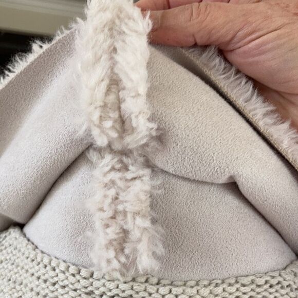 Chelsea&Theodore Faux Shearling Sweater Vest Sz S - Picture 6 of 11